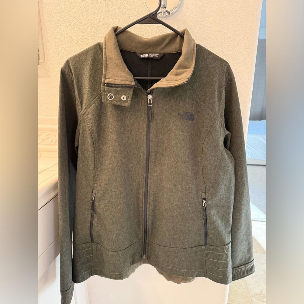 The North Face Green Full-Zip Jacket